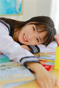 变成女孩子后我成为了龙族公主