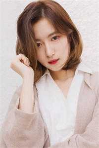 白眼狼养女能听见儿子心声精品文