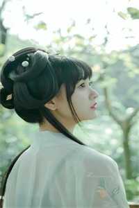 清冷权贵缠上他人妇，夜夜不停吻精修版