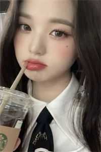 一觉醒来十年后，嫁死对头有了娃畅销巨著