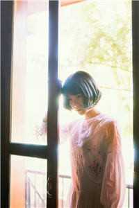 爱是弃暗投明的时刻必读文