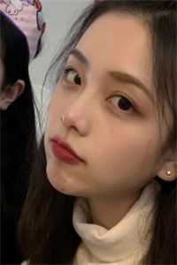 男友小青梅靠读心成了天才翻译，我脑内播放大悲咒后她悔疯了小说大结局