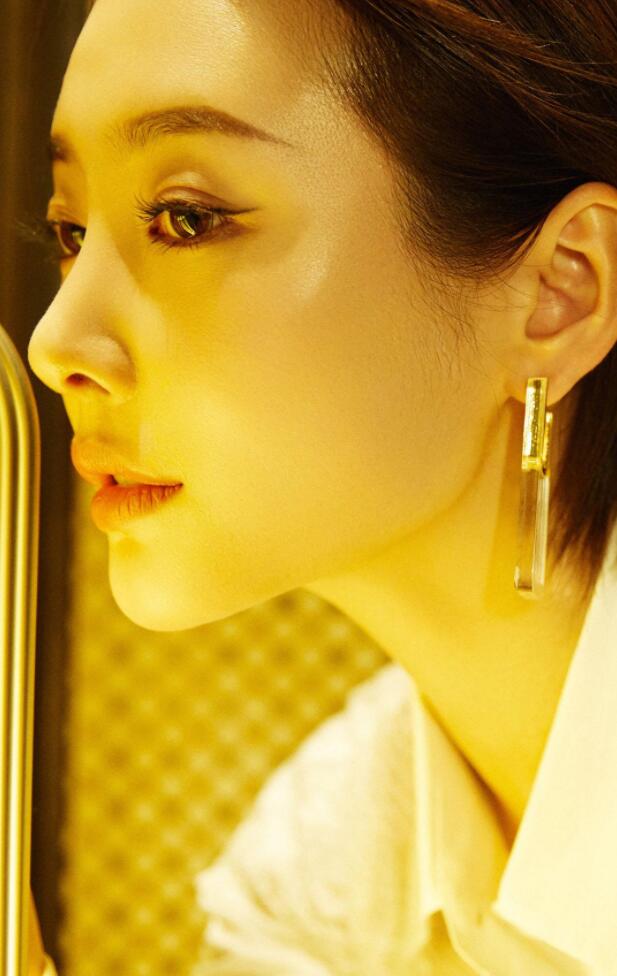 抱崽进京离婚，冰山长官跪哭求复合后续