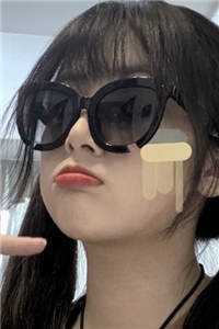 穿成女配后，一生薄情的王爷铁树开花了完结