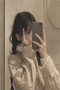 山河皆晚，我悔经年热门推荐