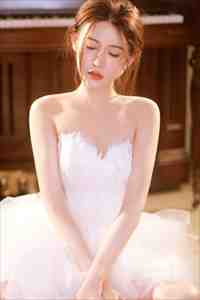 不胜清怨向月明龙筱霍振华全文