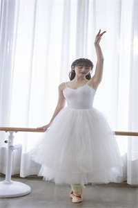 重回饿死当天，带女儿远走高飞无删版