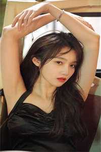 雾月沉入琥珀川全章阅读