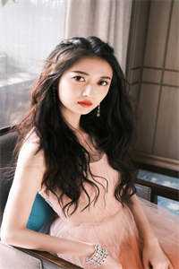 半颗丹心喂霜骨，一念成皇热门小说