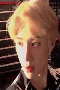 囚笼外是碧海蓝天抖音