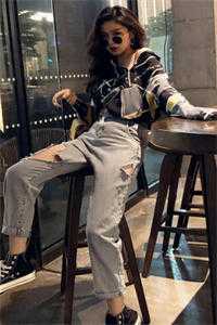 晚风未及你眼底畅读