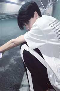 重生后，偏执大佬跪地求原谅完结txt