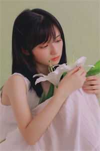 未婚夫助理当众泼我一脸奶茶后，我直接让公司破产未删减版