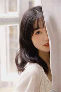 雨覆长安梨花落阅读