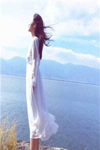 八零村寡妇，邻家糙汉夜夜进我房畅读