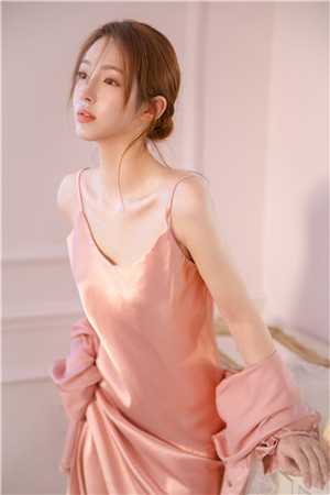 清冷权贵缠上他人妇，夜夜不停吻人气小说