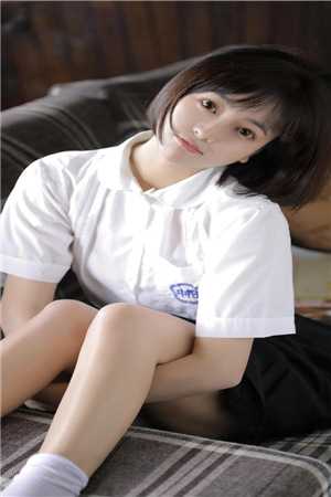 既许他人情深，何必寻我魂归推荐