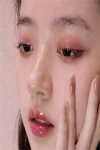 成为亿万富翁后，全家网暴我前文+