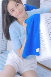 葬礼上，老婆竟和兄弟扮演夫妻免费看