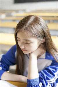 妈妈错信双胞胎姐姐心声后，我选择不出生了最新章节列表