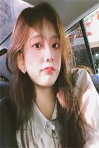 妻子要跟男模订婚，我送她破产大礼包热门