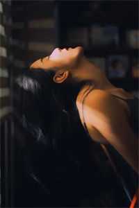 他向地狱借火光列表